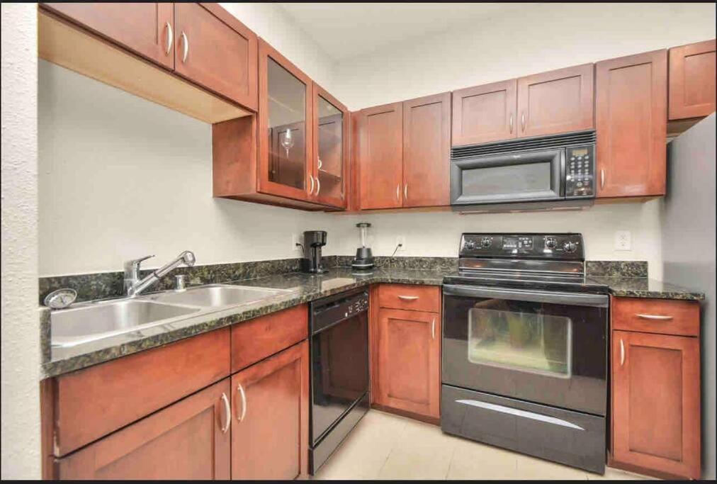 Luxury 1Bedroom/Pool View/ Galleria W/Study Desk Houston Dış mekan fotoğraf
