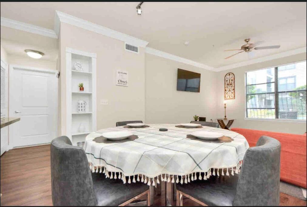 Luxury 1Bedroom/Pool View/ Galleria W/Study Desk Houston Dış mekan fotoğraf