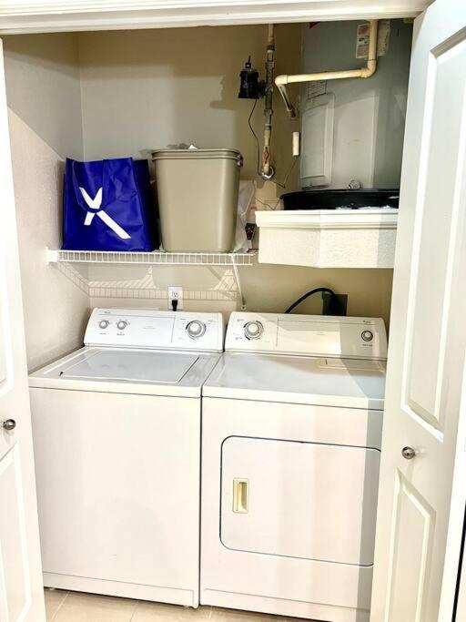 Luxury 1Bedroom/Pool View/ Galleria W/Study Desk Houston Dış mekan fotoğraf